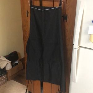Plus size apron with pockets extra long strings black